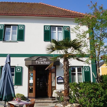 Gasthof Zum Hirschen Burgau Exterior photo